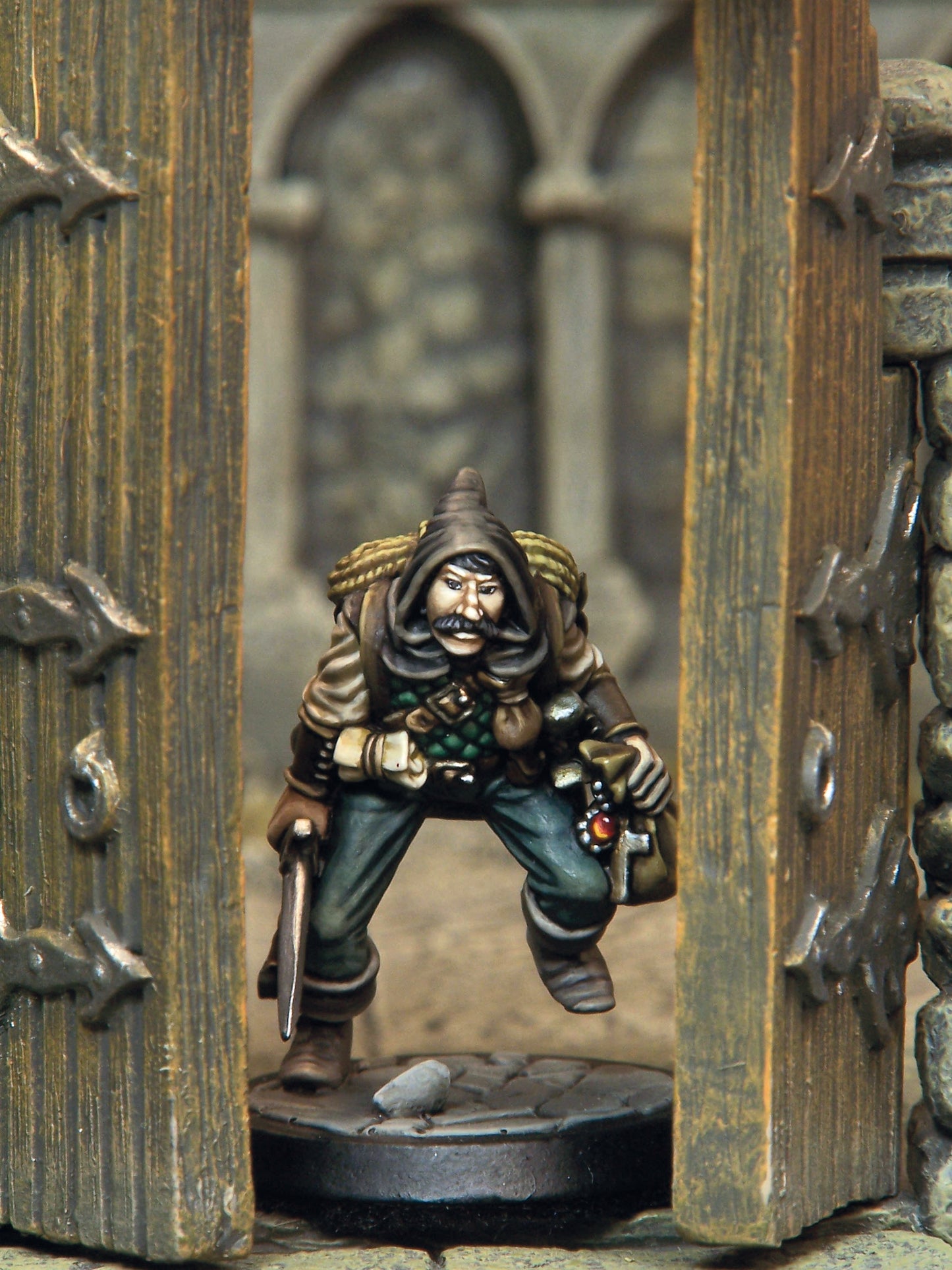 Thief - Hooded with Loot