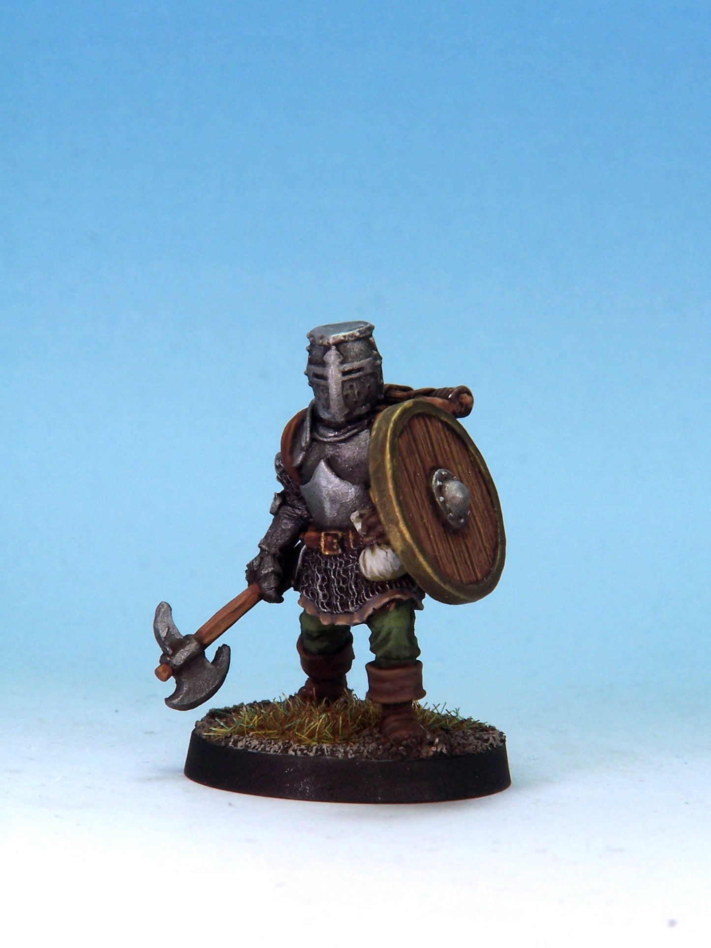 Fighter - Helm & Axe