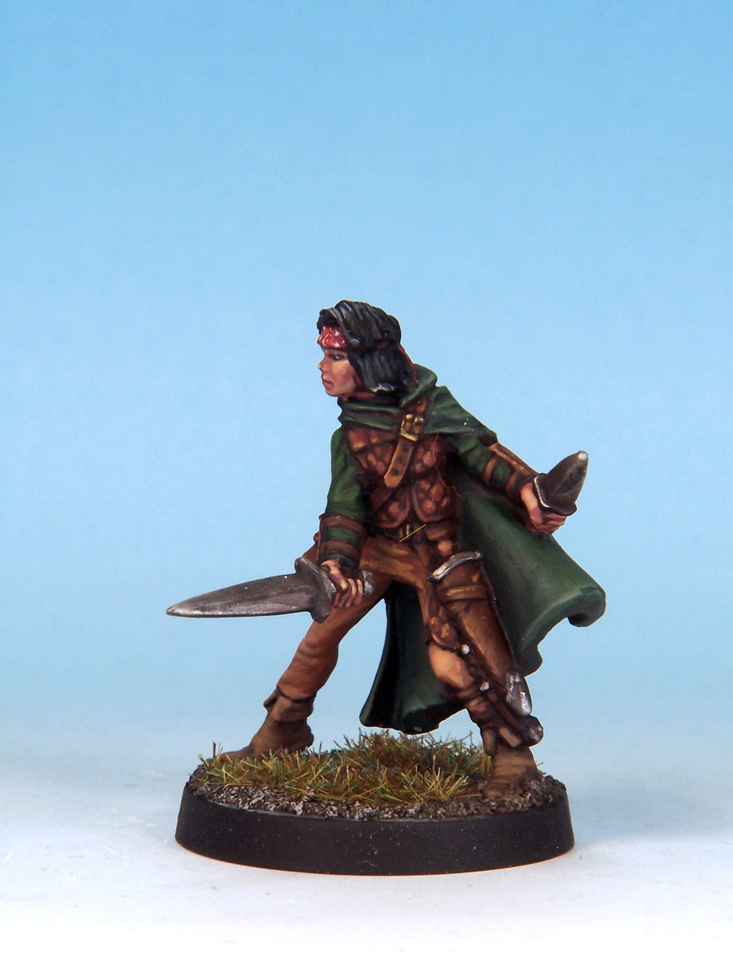 Thief with Twin Daggers