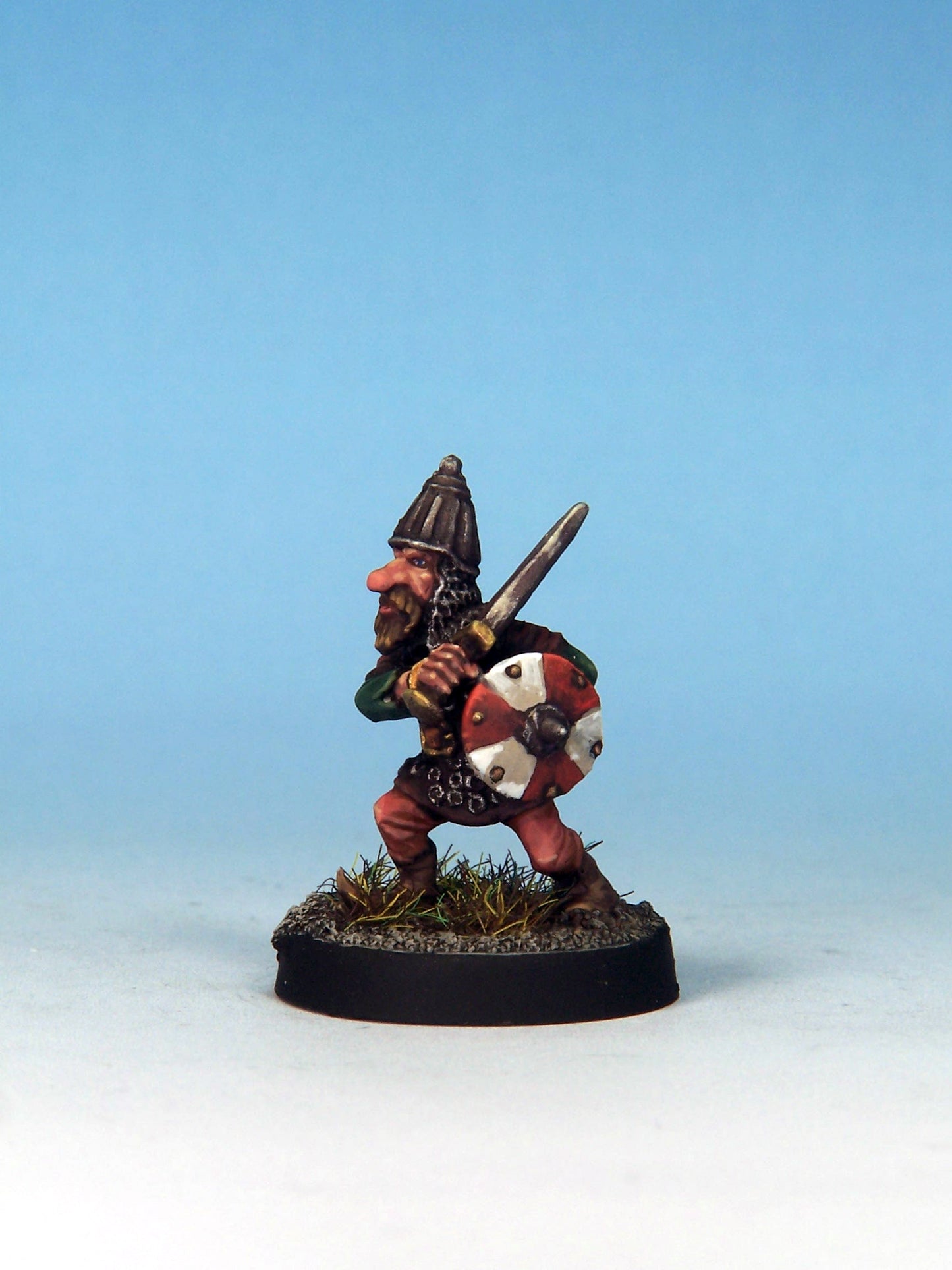 Gnome - Sword & Shield