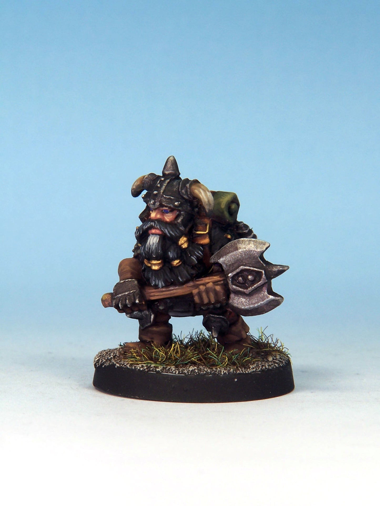Dwarf Fighter with Axe