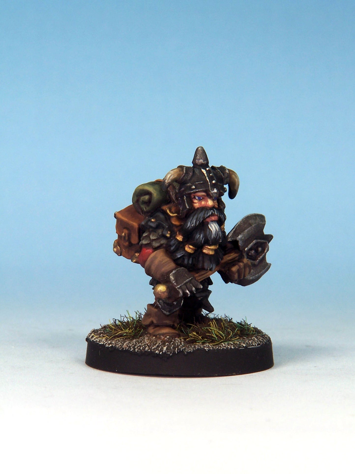 Dwarf Fighter with Axe