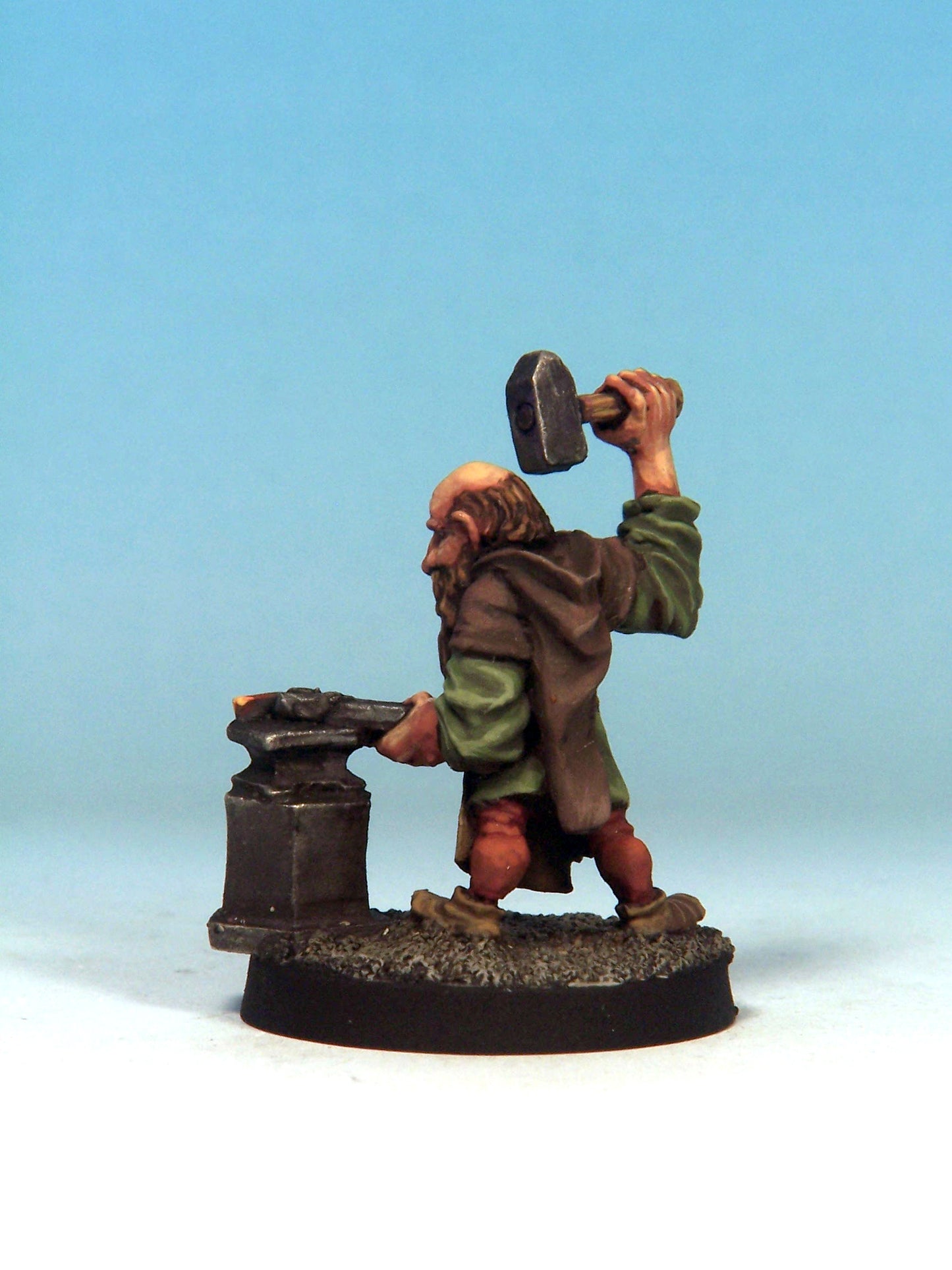 Dwarf Weaponsmith