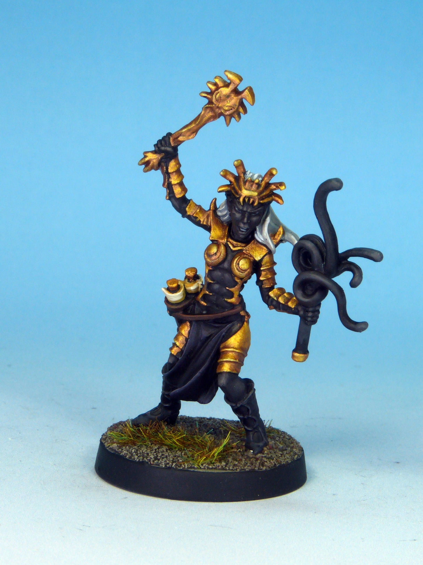 Drow Priestess 1B