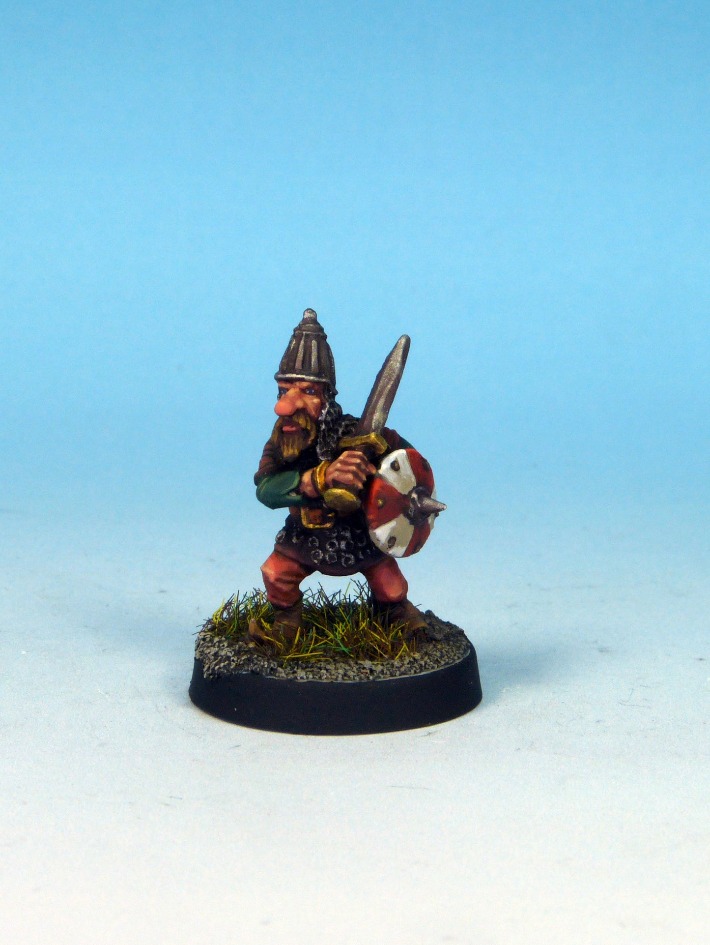 Gnome - Sword & Shield