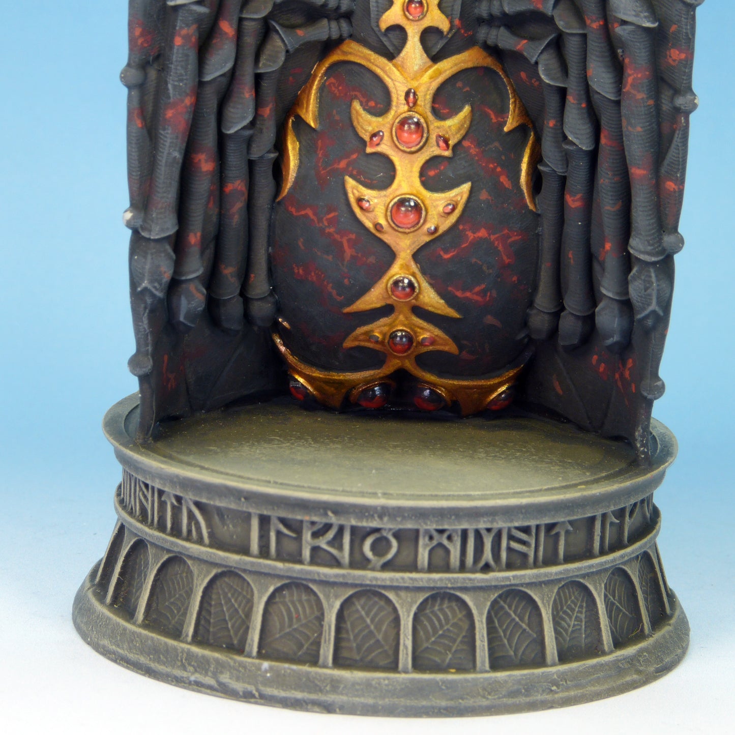 Spider Queen Statue